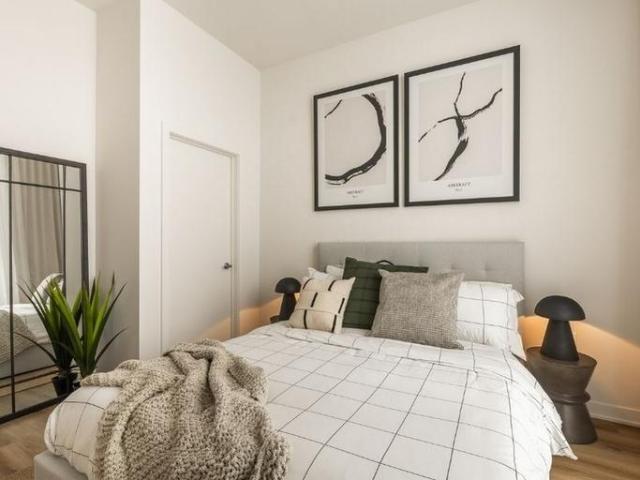 Apartment for rent in Les Moulins, Quebec