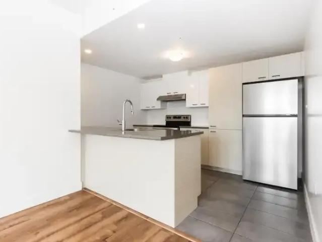 Apartment for rent in Fabreville, Quebec