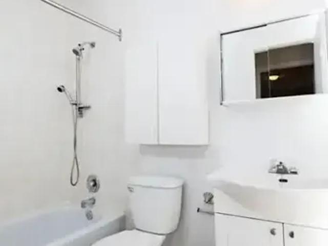 Apartment for rent in Duvernay, Quebec