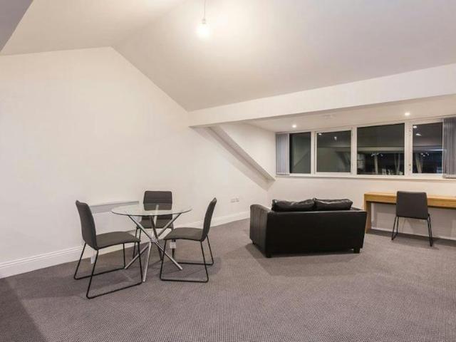 Apartment for rent in Woodhouse, West Yorkshire