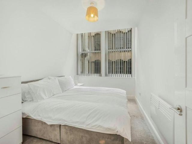 Apartment for rent in Cavern Quarter, Calderstones