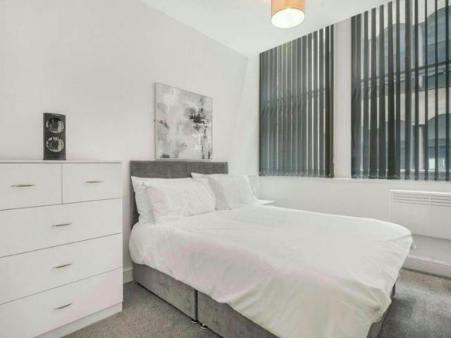 Apartment for rent in Cavern Quarter, Calderstones