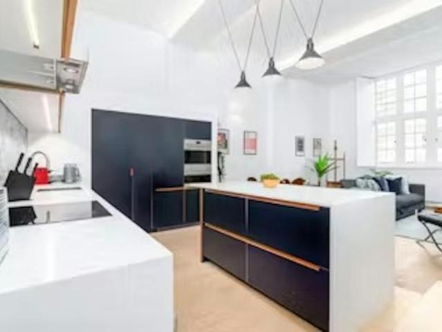 Apartment for rent in Hoxton, Greater London