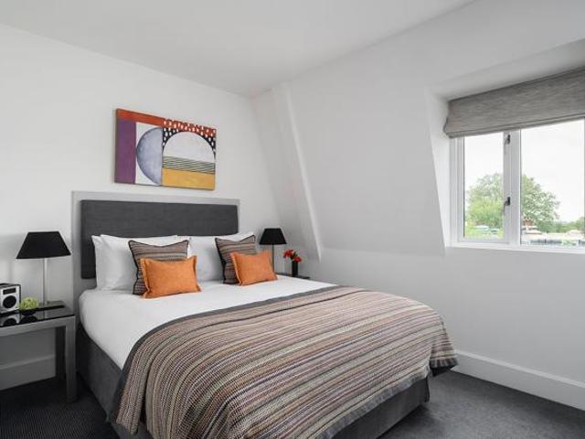 Apartment for rent in Earl's Court, Greater London