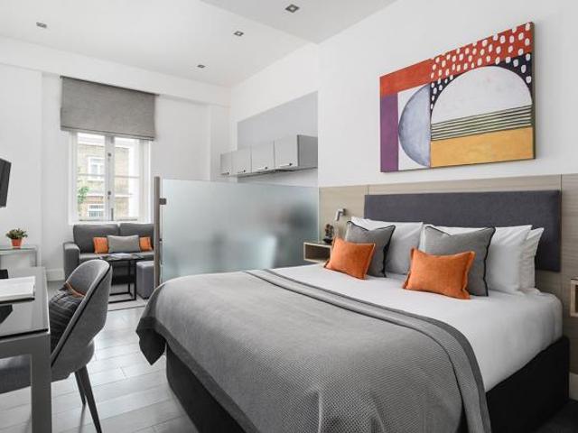 Apartment for rent in Earl's Court, Greater London