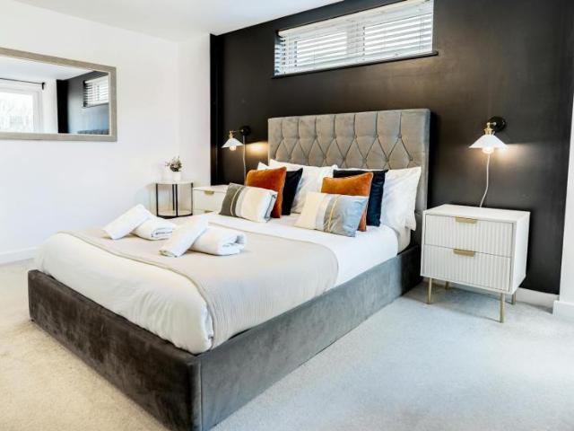 Apartment for rent in East Greenwich, Greater London