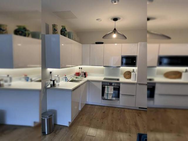 Apartment for rent in Lyons, Greater London