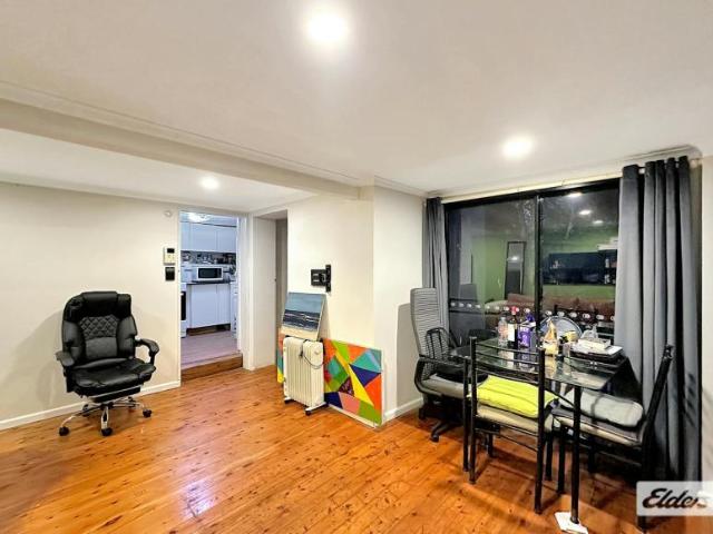 Apartment for rent in Middle Cove, Willoughby City Council