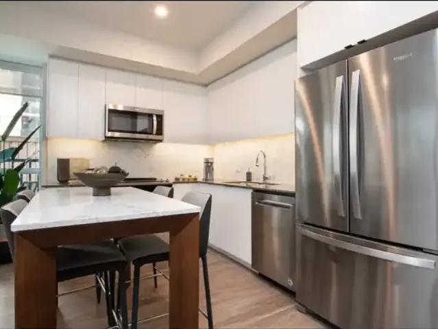 Apartment for rent in Cooksville, Mississauga