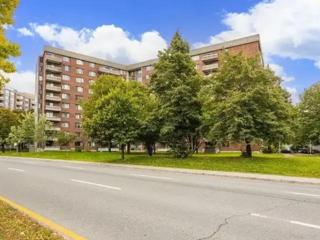 Apartment for rent in St. Leonard's, Quebec