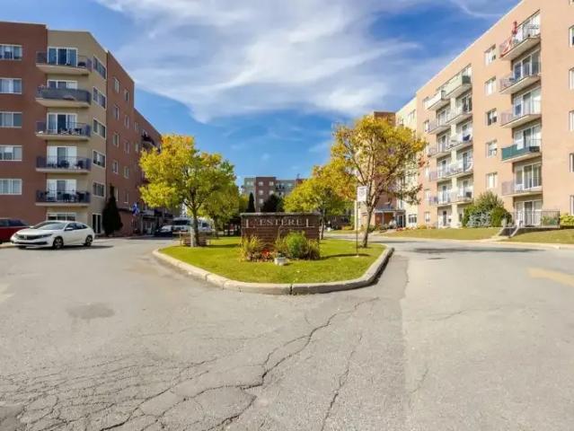 Apartment for rent in Pointe-claire, Quebec