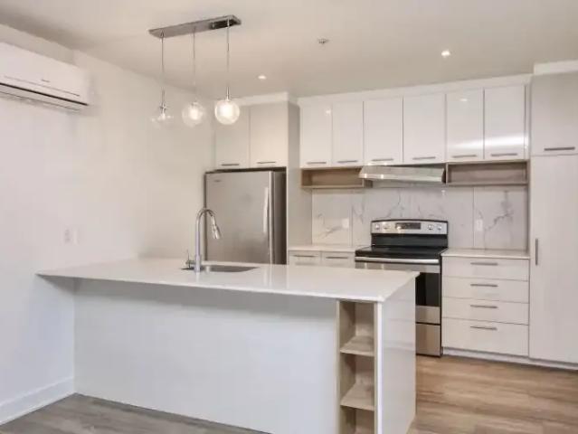 Apartment for rent in St. Leonard's, Quebec