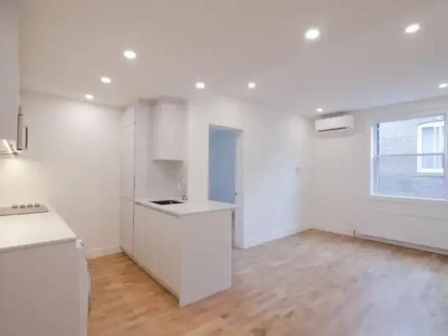Apartment for rent in St. Leonard's, Quebec