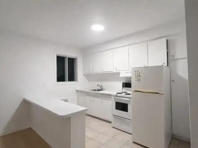Apartment for rent in St. Leonard's, Quebec