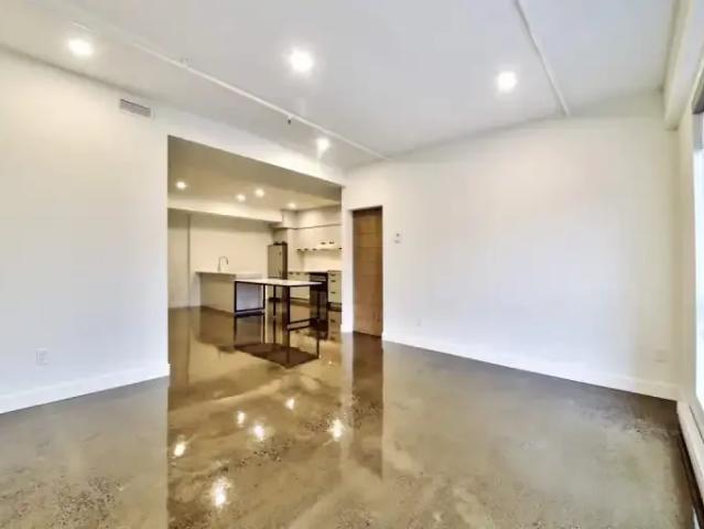 Apartment for rent in St. Leonard's, Quebec