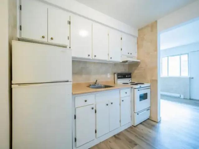 Apartment for rent in St. Leonard's, Quebec