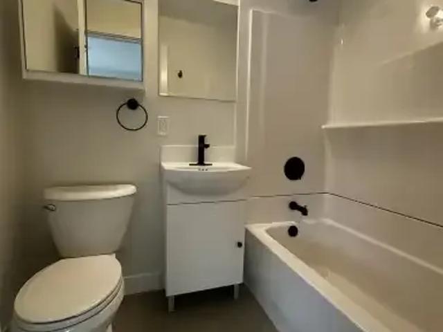 Apartment for rent in Okanagan Falls, Area D (Skaha East/Okanagan Falls)