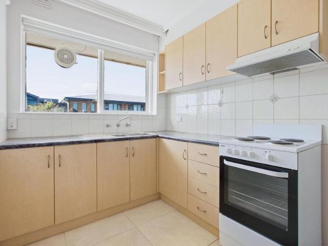 Apartment for rent in Ormond, Melbourne