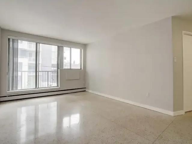 Apartment for rent in Mulhurst Bay, Ontario