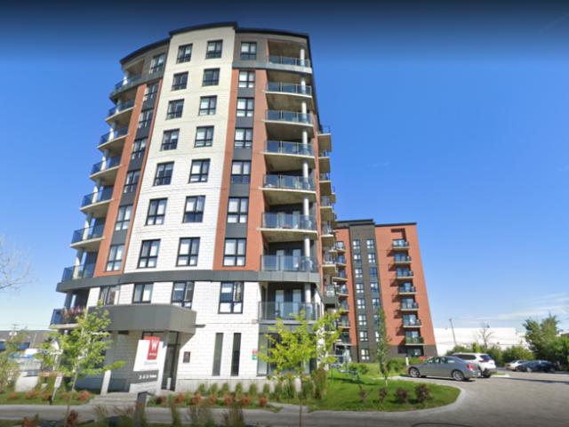 Apartment for rent in Pointe-claire, Quebec