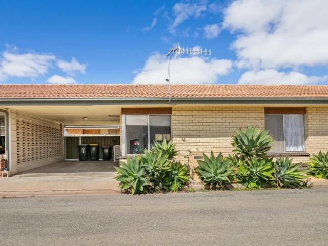 Apartment for sale in Renmark, Renmark Paringa Council