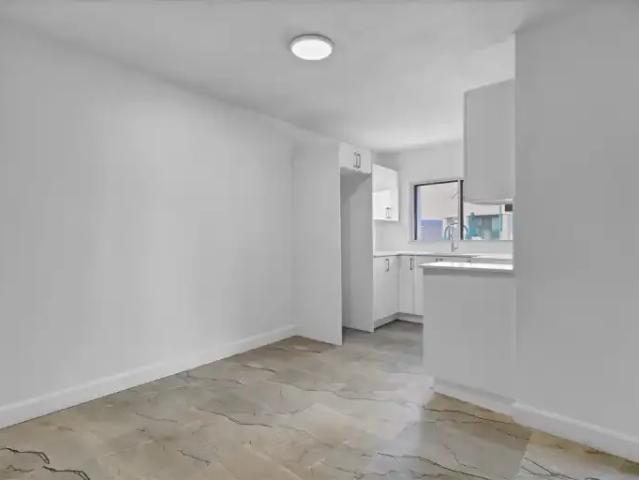 Apartment for rent in Saint-Léonard, Montréal