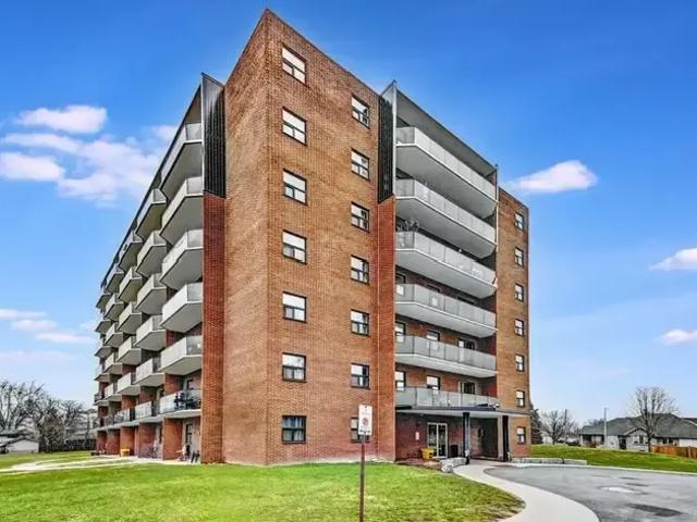 Apartment for rent in Brights Grove, Ontario