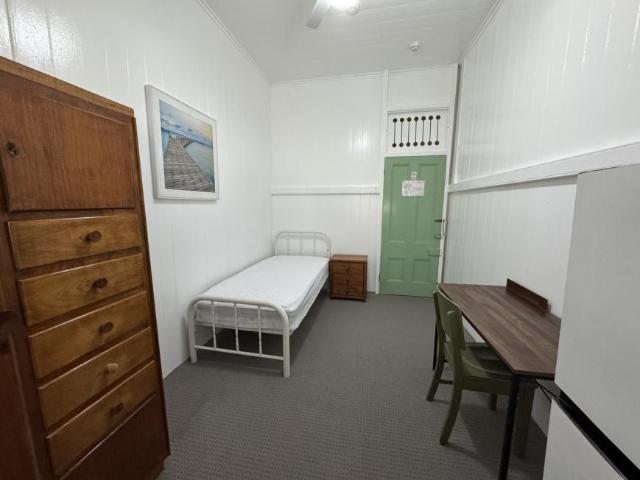 Apartment for rent in Shorncliffe, City of Brisbane