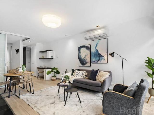 Apartment for sale in St Kilda, Melbourne