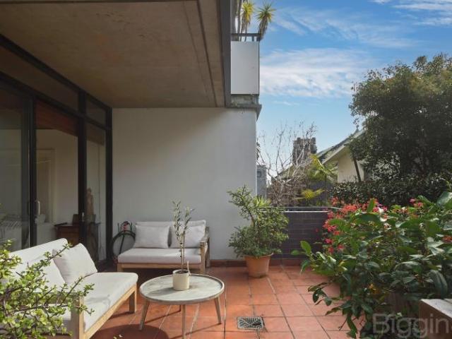 Apartment for sale in St Kilda, Melbourne