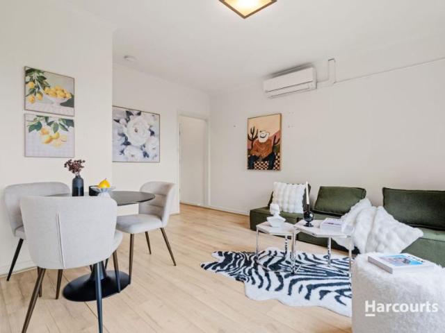Apartment for sale in St Kilda, Melbourne