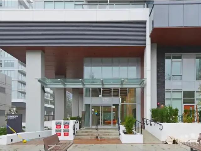Apartment for rent in Surrey, British Columbia