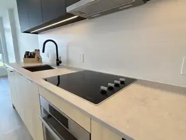 Apartment for rent in City Centre, Surrey