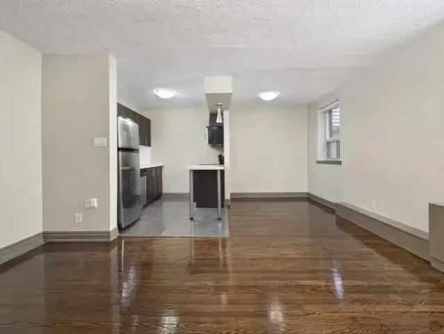 Apartment for rent in Woburn, Ontario