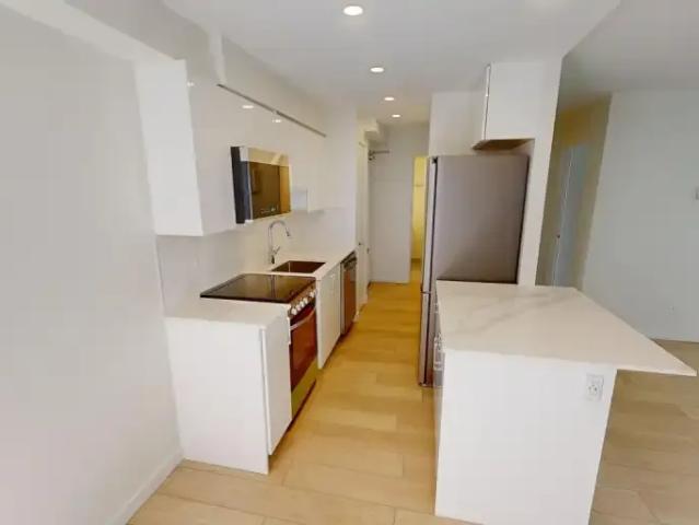 Apartment for rent in Vancouver, British Columbia