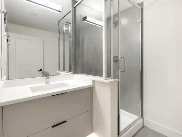 Apartment for rent in Vancouver, British Columbia