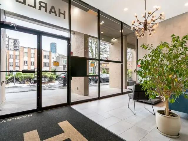 Apartment for rent in Vancouver, British Columbia