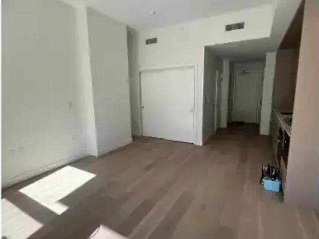 Apartment for rent in Vancouver, British Columbia