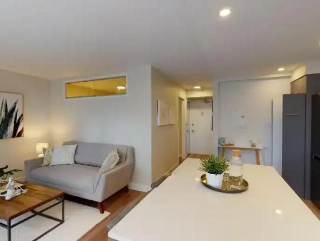 Apartment for rent in Vancouver, British Columbia