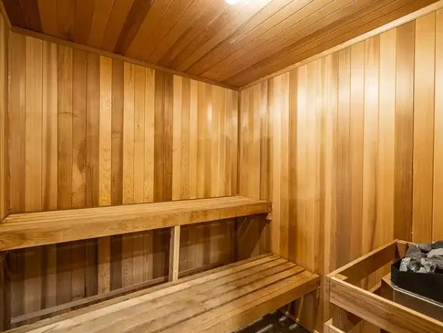 Apartment for rent in Vancouver, British Columbia