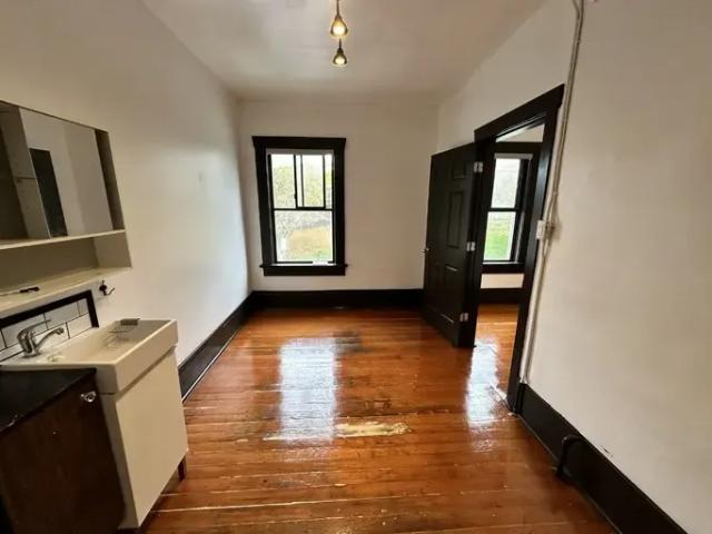 Apartment for rent in Vancouver, British Columbia