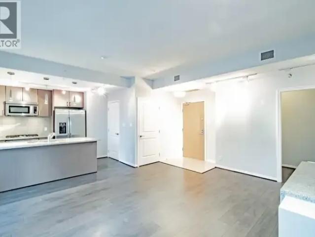 Apartment for rent in Coal Harbour, Vancouver