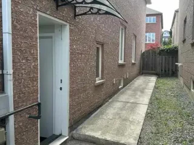 Apartment for rent in York, Ontario