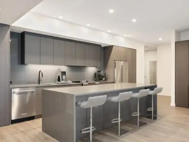 Apartment for rent in Harris Green, Victoria