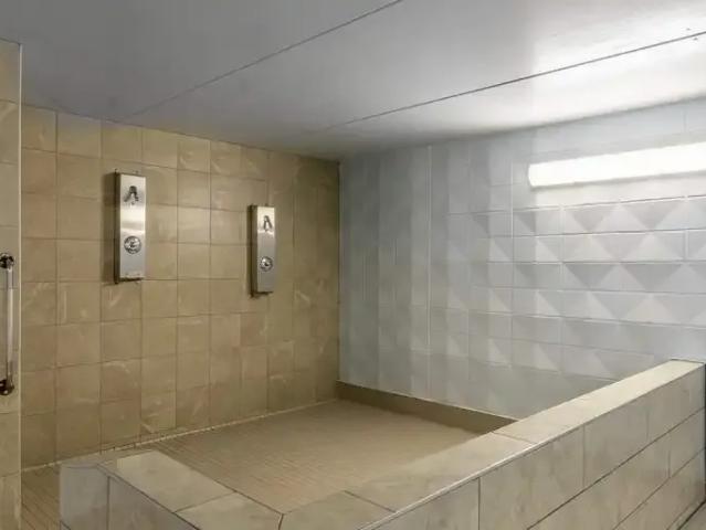 Apartment for rent in Pembina Strip, Winnipeg