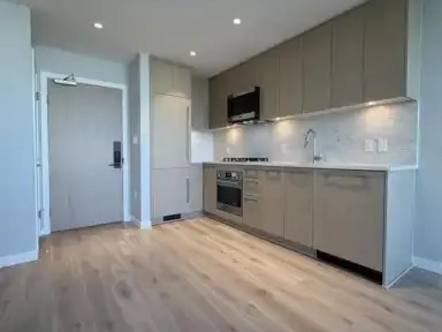 Condo for rent in Metrotown, Burnaby