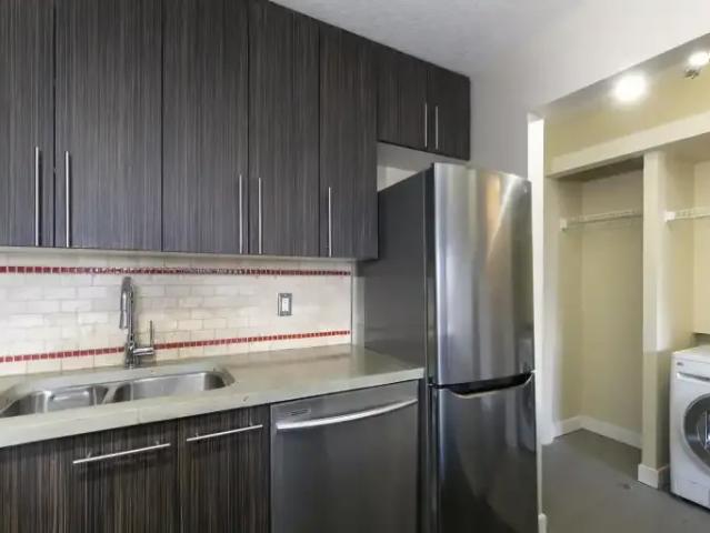 Condo for rent in 17th Ave Retail & Entertainment District, Calgary