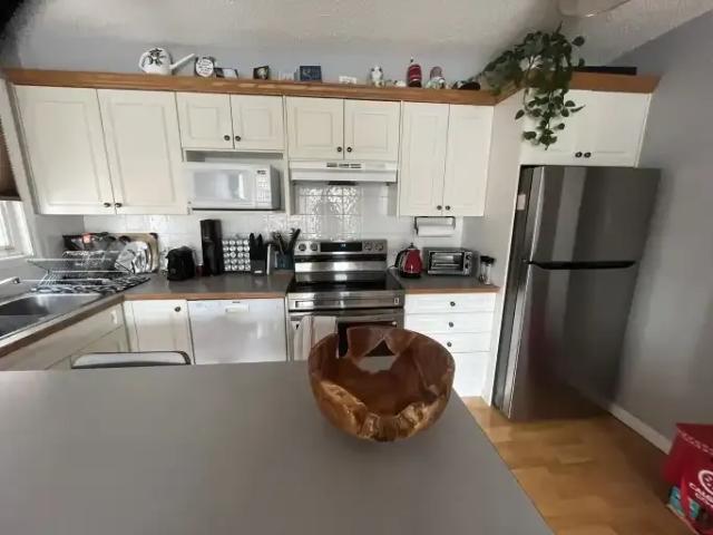 Condo for rent in Northwest, Alberta