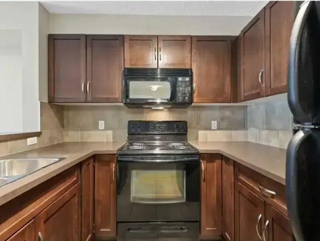 Condo for rent in Northwest, Alberta