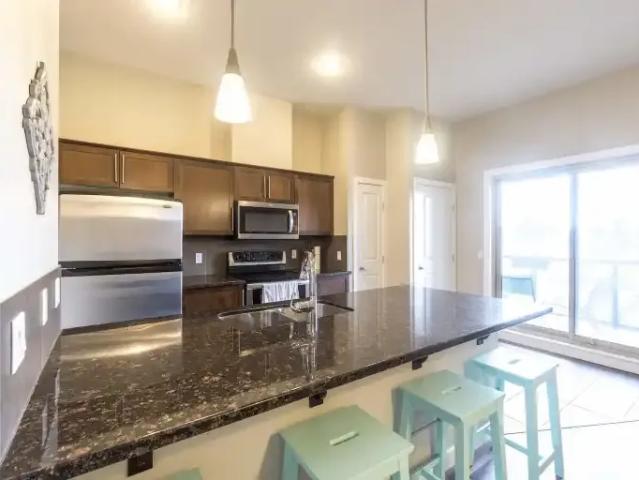 Condo for rent in Renfrew, Calgary
